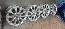 Load image into Gallery viewer, 4x Alufelge 17 Zoll 8.0" 5x112 39ET 4G0601025EH Audi Rim Wheel FEL9441170832lb