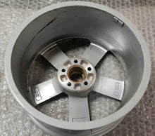 Load image into Gallery viewer, 1x Alufelge 18 Zoll 8.5" 5x112 29ET Glanz Silber 8T0601025M Audi A5 Rim Wheel FEL9941879420wl