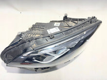 Laden Sie das Bild in den Galerie-Viewer, Frontscheinwerfer Mercedes-Benz W177 A1779062206 LED Rechts Headlight SCH6836977797kv