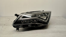 Laden Sie das Bild in den Galerie-Viewer, Frontscheinwerfer Seat Ateca 576941007F 90117433 LED Links Headlight