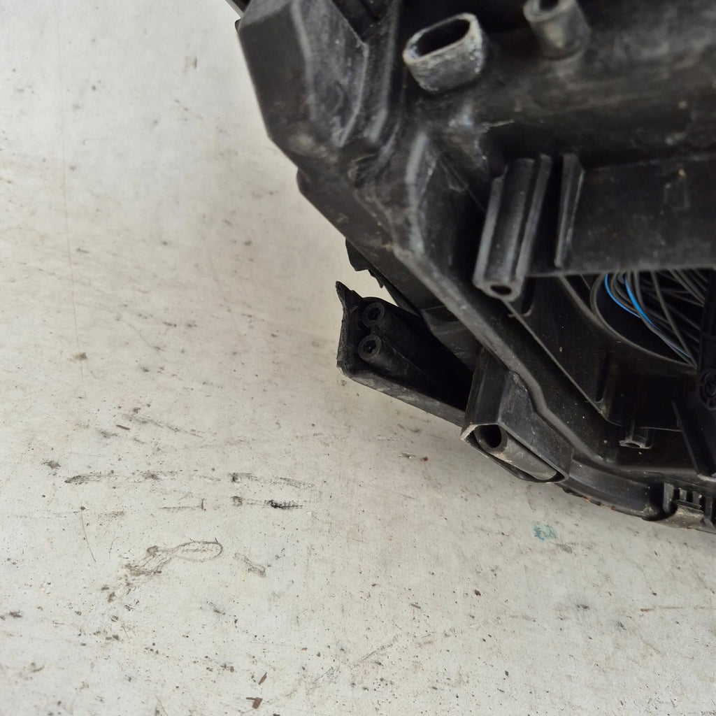 Frontscheinwerfer VW Touran 5TB941081A Full LED Ein Stück (Rechts oder Links)