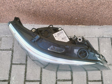 Load image into Gallery viewer, Frontscheinwerfer BMW 5 E60 E61 70446727044672 Xenon Rechts oder Links SCH1502645602dr