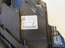 Laden Sie das Bild in den Galerie-Viewer, Frontscheinwerfer Mercedes-Benz Gla A1569067000 LED Rechts Headlight SCH8260274739rw