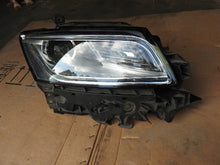 Load image into Gallery viewer, Frontscheinwerfer Audi Q5 8R0941006C 90038851 Rechts Scheinwerfer Headlight