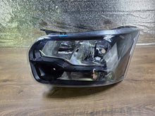 Laden Sie das Bild in den Galerie-Viewer, Frontscheinwerfer Ford Transit GK31-13W030-BC Links Scheinwerfer Headlight SCH2670161463pb