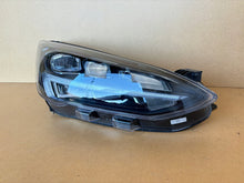 Laden Sie das Bild in den Galerie-Viewer, Frontscheinwerfer Ford Focus MX7B-13E014-ED MX7B-13E014 Rechts Headlight SCH7867065244wj