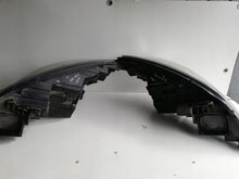 Laden Sie das Bild in den Galerie-Viewer, Frontscheinwerfer Opel Zafira C 13399858 13399859 Ein Stück (Rechts oder Links)