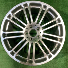 1x Alufelge 19 Zoll 9.5