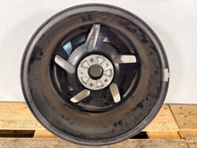 Load image into Gallery viewer, 1x Alufelge 17 Zoll 7.0" 5x114.3 52910-DD100 Hyundai Kona Rim Wheel FEL8309060106on