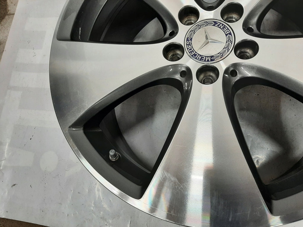 1x Alufelge 19 Zoll 8.0" 5x112 43ET A2134011700 Mercedes-Benz W213 Rim Wheel FEL4408633542xx