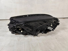 Load image into Gallery viewer, Frontscheinwerfer VW Touareg 761941082 1EX01314306 Rechts Scheinwerfer Headlight