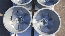 Laden Sie das Bild in den Galerie-Viewer, 4x Alufelge 17 Zoll 7.0" 5x112 37ET 8R0071497 Audi Q5 Rim Wheel FEL1987163069jl