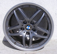 Laden Sie das Bild in den Galerie-Viewer, 1x Alufelge 18 Zoll 8.0" 5x120 47 5ET 1097186 BMW E46 E39 Rim Wheel FEL6384683461tx