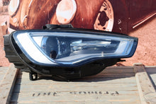 Load image into Gallery viewer, Frontscheinwerfer Audi A3 8V0941032 Xenon Rechts Scheinwerfer Headlight