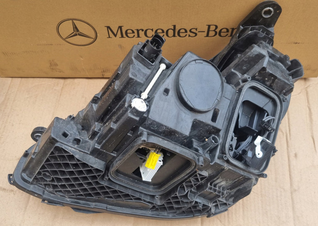 Frontscheinwerfer Mercedes-Benz W213 A2139066604 LED Rechts Headlight SCH6989243764wo