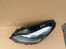 Laden Sie das Bild in den Galerie-Viewer, Frontscheinwerfer Tesla 3 1514952-00-D Links Scheinwerfer Headlight