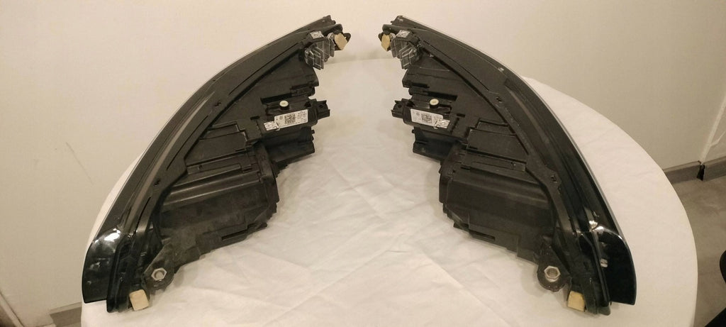 Frontscheinwerfer VW Golf VIII I 5H1941059K 5H1941060K Ein Satz Headlight SCH5140903125ev