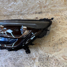 Load image into Gallery viewer, Frontscheinwerfer Renault Megane IV 260602792R LED Links Scheinwerfer Headlight SCH4960585209yg