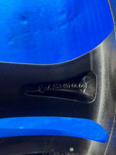 Load image into Gallery viewer, 1x Alufelge 17 Zoll 6.5&quot; 5x112 38ET A2534010600 Mercedes-Benz Glc Rim Wheel