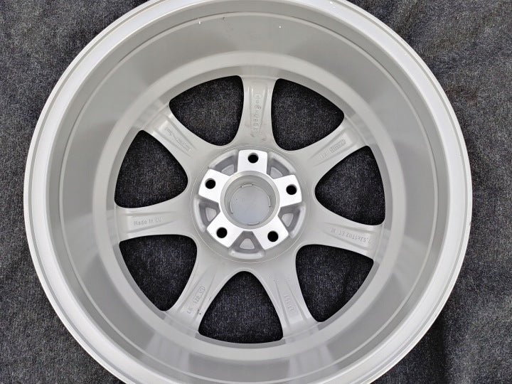 1x Alufelge 17 Zoll 7.5" 5x120 38ET Glanz Silber Rim Wheel FEL3600529138qr