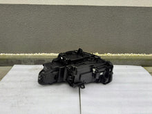 Laden Sie das Bild in den Galerie-Viewer, Frontscheinwerfer BMW X1 5A5BD47-02 5A9A228 Ein Stück (Rechts oder Links) SCH3115354635ir