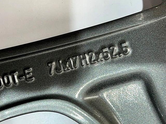 1x Alufelge 17 Zoll 7.0" 5x108 52 5ET 31280057 Volvo C30 S40 V50 Rim Wheel