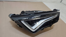 Laden Sie das Bild in den Galerie-Viewer, Frontscheinwerfer Seat Ateca 5F1941007J Full LED Rechts Scheinwerfer Headlight
