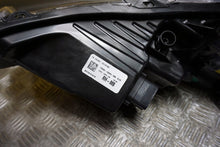 Laden Sie das Bild in den Galerie-Viewer, Frontscheinwerfer Ford PR3B-13005-MB LED Rechts Scheinwerfer Headlight SCH2193064650rh