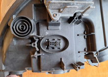 Load image into Gallery viewer, Frontscheinwerfer BMW X1 E84 7290240 Xenon Rechts Scheinwerfer Headlight SCH9345995561dy