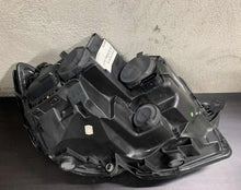 Load image into Gallery viewer, Frontscheinwerfer VW Transporter 7E1941015AB Links Scheinwerfer Headlight SCH8097084039er