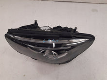 Laden Sie das Bild in den Galerie-Viewer, Frontscheinwerfer Mercedes-Benz W247 A2479065703 LED Links Headlight SCH1907923875oi