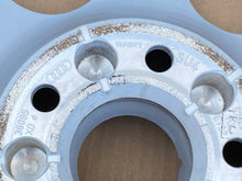 Load image into Gallery viewer, 4x Alufelge 17 Zoll 7.0" 5x112 37ET Glanz Silber 8R0601025 Audi A4 A3 Rim Wheel FEL8249769500yv
