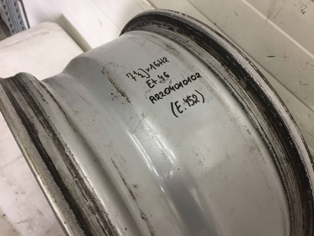 1x Alufelge 16 Zoll A2204010102 Mercedes-Benz W220 Rim Wheel FEL3776779333si