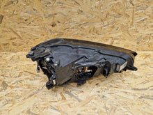 Load image into Gallery viewer, Frontscheinwerfer VW Golf Sportsvan 517941033B Xenon Links Headlight SCH9802078129fd