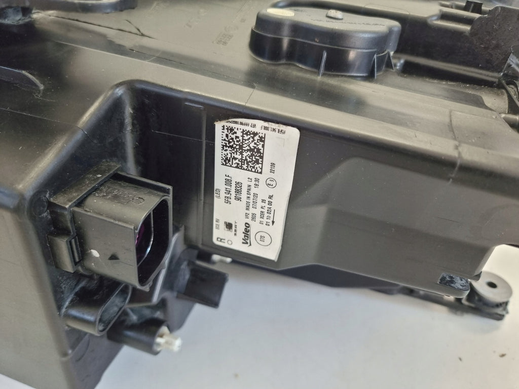 Frontscheinwerfer Seat Leon 5FB941008F LED Rechts Scheinwerfer Headlight