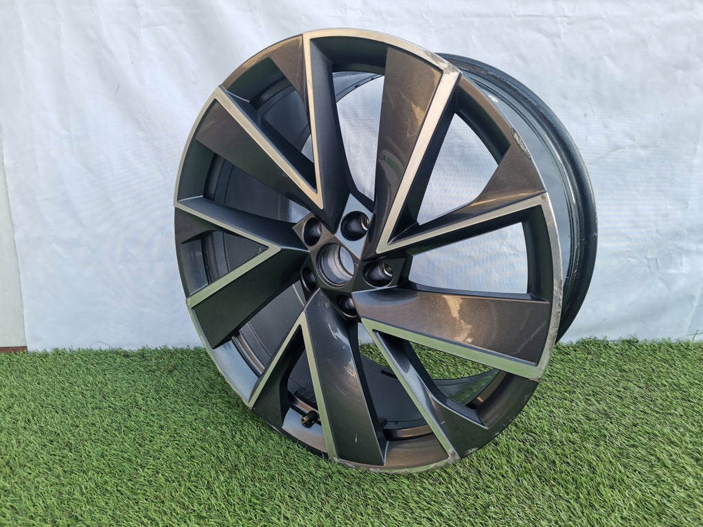 1x Alufelge 20 Zoll 9.0" 5x112 42ET 5LA601025AA 5LA601025T Mg Rim Wheel FEL2897090161my