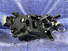Laden Sie das Bild in den Galerie-Viewer, Frontscheinwerfer VW 11B941036G 1B941035G Ein Satz Scheinwerfer Headlight SCH6858369466px