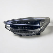 Laden Sie das Bild in den Galerie-Viewer, Frontscheinwerfer Hyundai I30 III G4921-64030 G4921-63050 92101G4600 LED Links