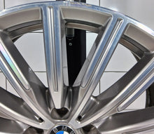 Laden Sie das Bild in den Galerie-Viewer, 1x Alufelge 19 Zoll 8.5" 5x112 39ET Glanz Grau 6877024 BMW G32 Mg 6 Rim Wheel FEL2756724171jq