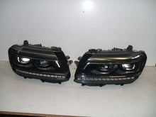 Laden Sie das Bild in den Galerie-Viewer, Frontscheinwerfer 5NB941081A 5NB941082A Full LED Ein Stück (Rechts oder Links)