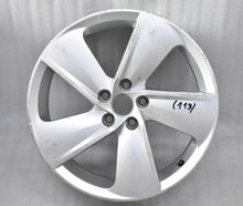 Load image into Gallery viewer, 1x Alufelge 17 Zoll 7.0&quot; 5x100 46ET Glanz Silber 6JA601025B Seat Ibiza Toledo Iv