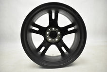 Laden Sie das Bild in den Galerie-Viewer, 4x Alufelge 18 Zoll 8.0" 5x112 57ET Glanz Schwarz 8092352 BMW F44 1 F40 FEL4537053050ge