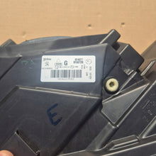 Laden Sie das Bild in den Galerie-Viewer, Frontscheinwerfer Peugeot Rifter 9816827280 Links Scheinwerfer Headlight SCH7427778019yf