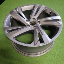 Laden Sie das Bild in den Galerie-Viewer, 1x Alufelge 19 Zoll 8.5" 5x112 38ET 5NN601025T VW Tiguan Rim Wheel FEL5910719581lg