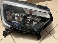 Laden Sie das Bild in den Galerie-Viewer, Frontscheinwerfer Renault Master 260105567R LED Rechts Scheinwerfer Headlight SCH4034262345gd