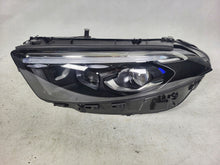 Laden Sie das Bild in den Galerie-Viewer, Frontscheinwerfer Mercedes-Benz W177 A1779065704 LED Links Headlight SCH3752433393zu