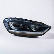 Laden Sie das Bild in den Galerie-Viewer, Frontscheinwerfer VW Sportsvan 517941032A 90056422 Xenon Rechts Headlight