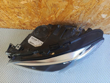 Laden Sie das Bild in den Galerie-Viewer, Frontscheinwerfer BMW 5 F11 F10 1EL011087-21 Bi-Xenon Rechts oder Links SCH6750793421lq