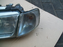 Laden Sie das Bild in den Galerie-Viewer, Frontscheinwerfer Audi A3 Ein Stück (Rechts oder Links) Scheinwerfer Headlight