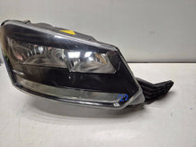 Laden Sie das Bild in den Galerie-Viewer, Frontscheinwerfer Skoda Yeti 5L1941016D Rechts Scheinwerfer Headlight